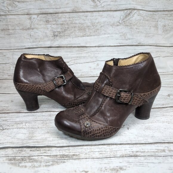 Golden Button Brown Leather Strappy Ankle Boots Women Size 37 main image 1